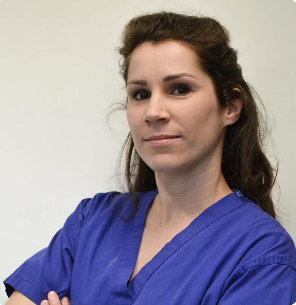 La Dott.ssa Giulia Pich della Clinica Veterinaria Haziel